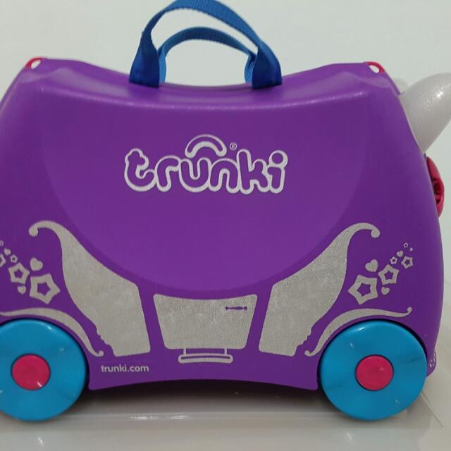 Trunki Ride On Suitcase, Babies & Kids, Infant Playtime on Carousell