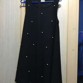 Black Color Flare Dress With Pearls Details - Size M