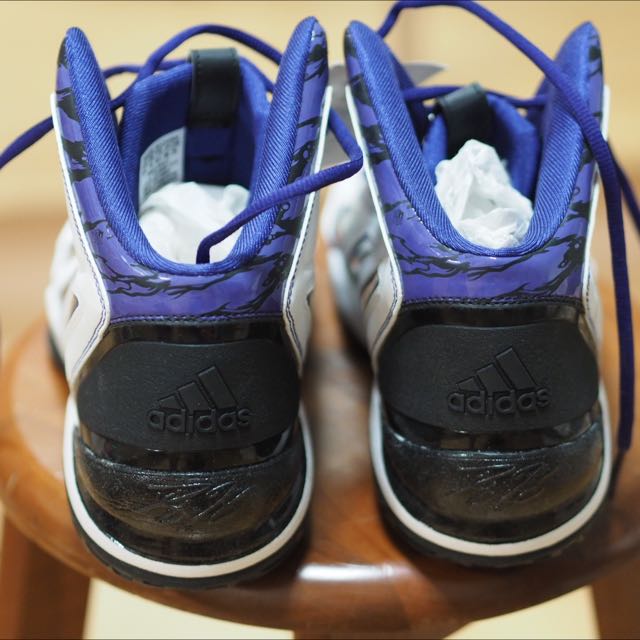 Brand New Adidas Adipower Howard 3