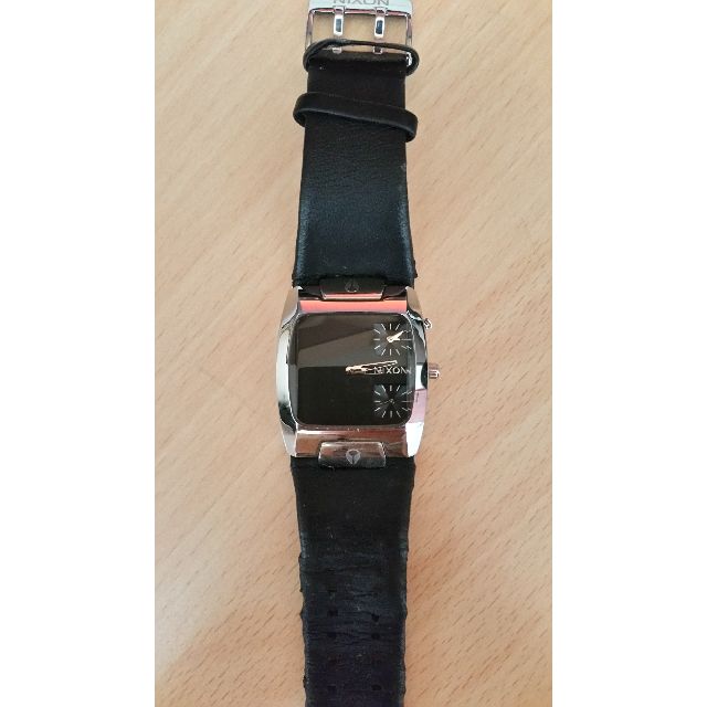 Nixon The Banks Men S Fashion On Carousell