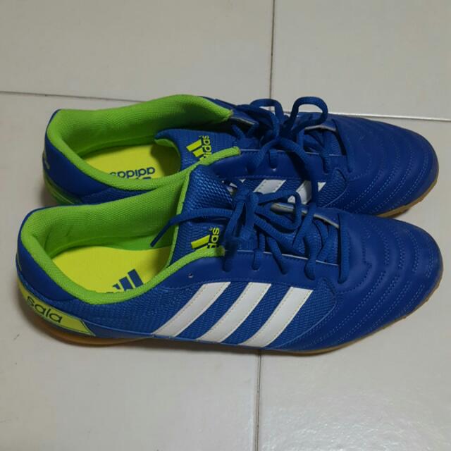 sala soccer shoes