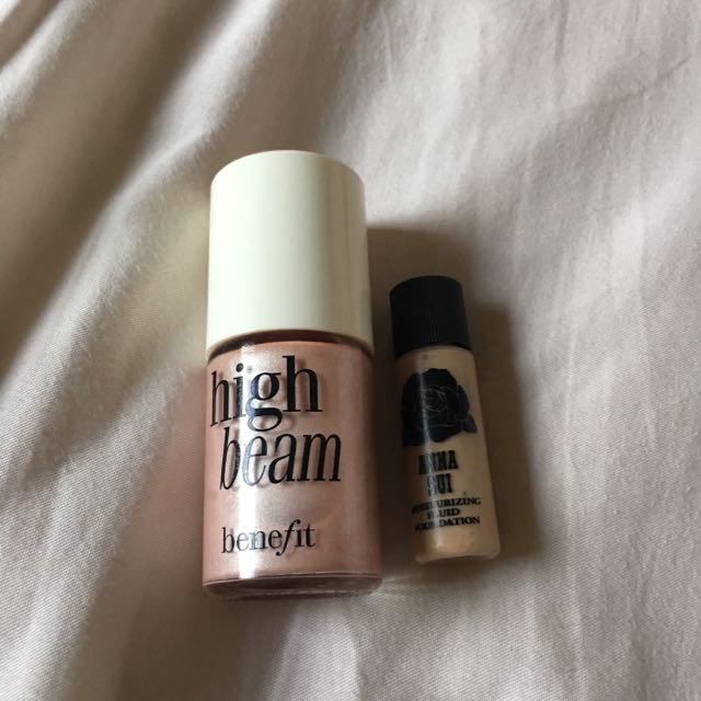 benefit high beam liquid highlighter