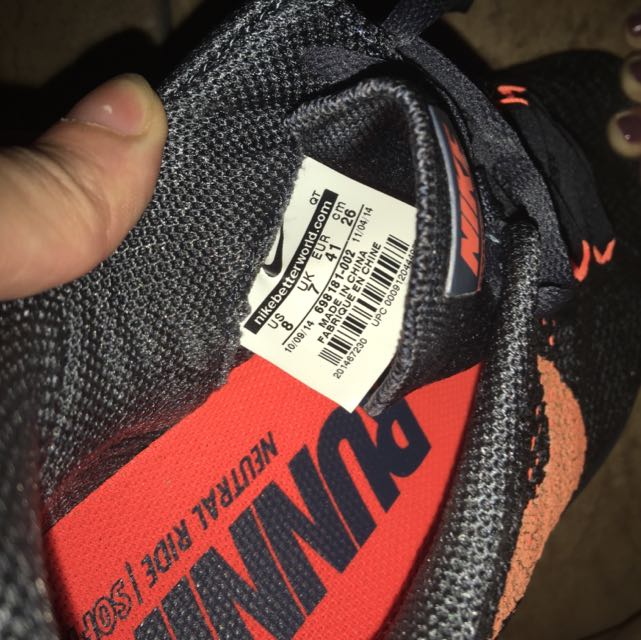 Nike Flyknit Lunar 3 (Category: Sneakers) located in Quezon City. Submitted by decluttermnl (Listing ID 59923489, Image 2). Description: .