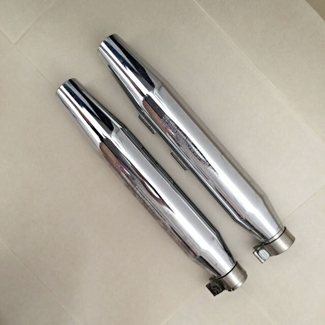Original stock Harley Davidson Mufflers, Motorcycles on Carousell