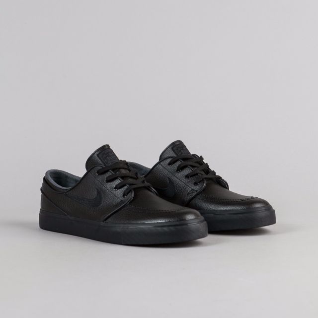 janoski leather shoes