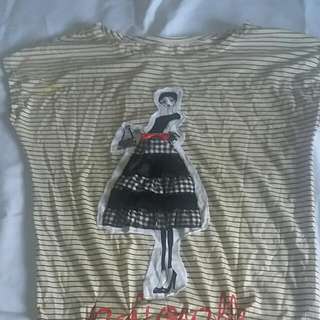 Kaos bergambar