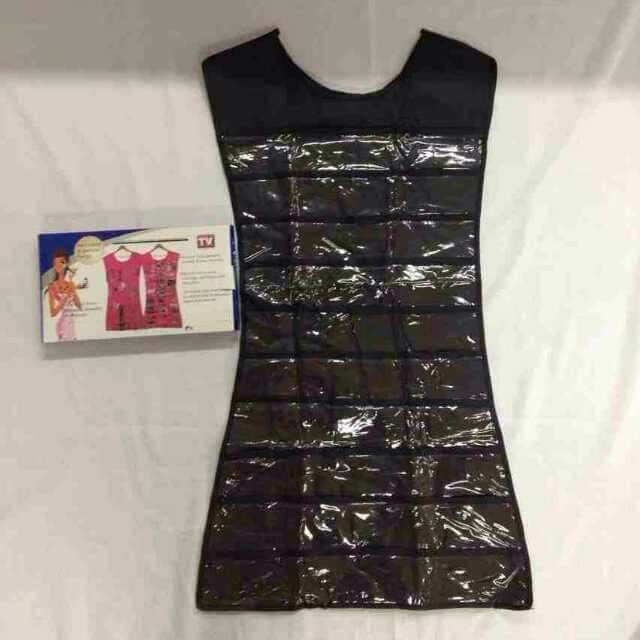 Dress Jewelry Organizer (Category: Evening dresses & gowns) located in Quezon City. Submitted by gracey.roc (Listing ID 60275954, Image 2). Description: .