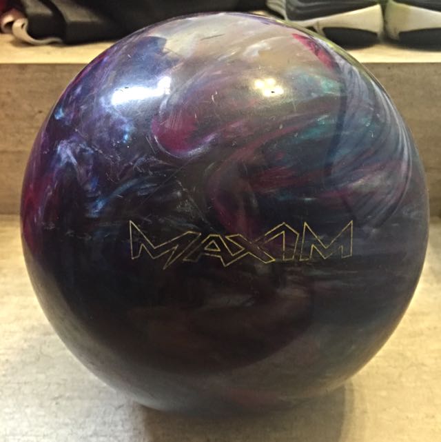 Ebonite Maxim Resin Spare Bowling Ball, Sports Equipment, Sports