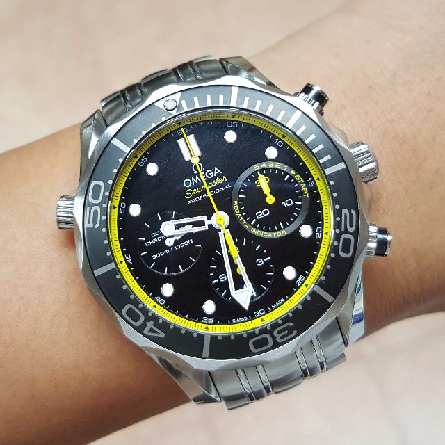 Omega seamaster regatta yellow hot sale