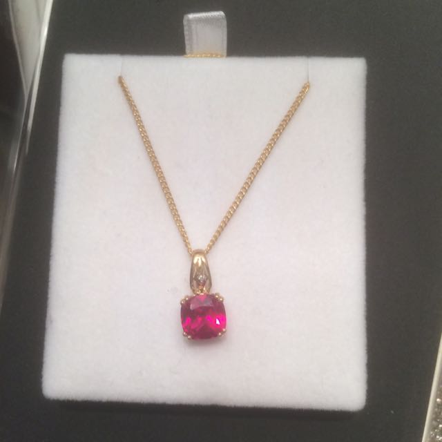 prouds jewellers necklaces