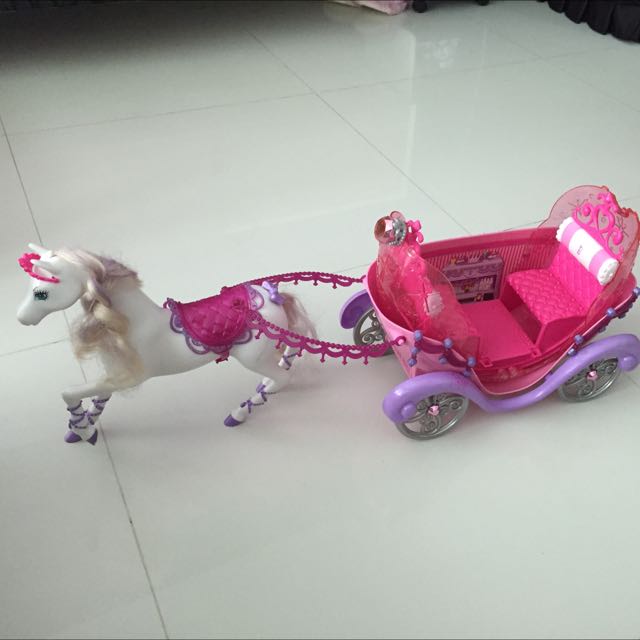 barbie horse carriage