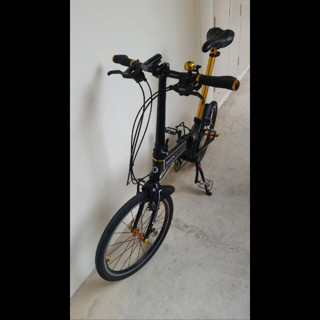 Dahon Vitesse P18 Reserved Motorcycles on Carousell