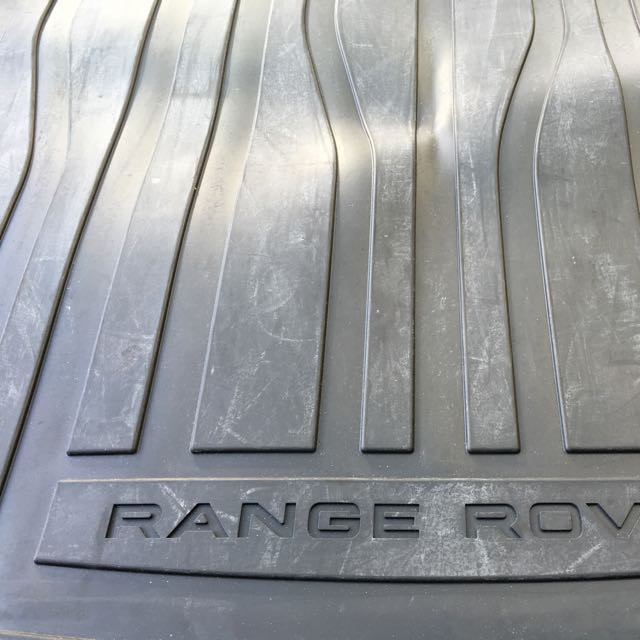 Rubber boot mat Range Rover Evoque