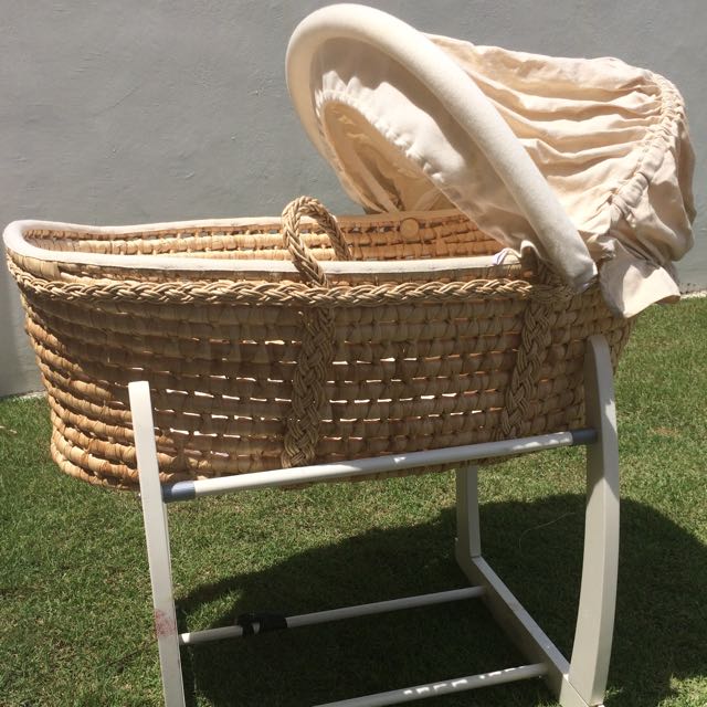 Moses Basket And Stand, Babies & Kids, Baby Nursery & Kids Furniture
