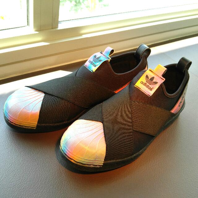 Superstar slip deals on black hologram