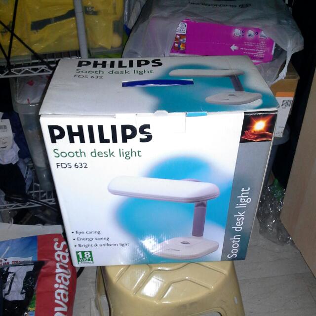 Philips Sooth Desk Light, Babies & Kids, Baby Nursery & Kids Furniture ...