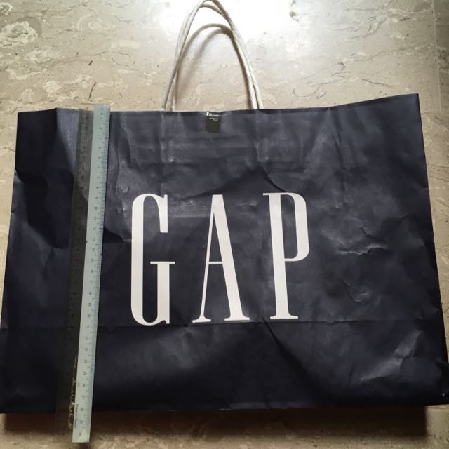 gap paper bag