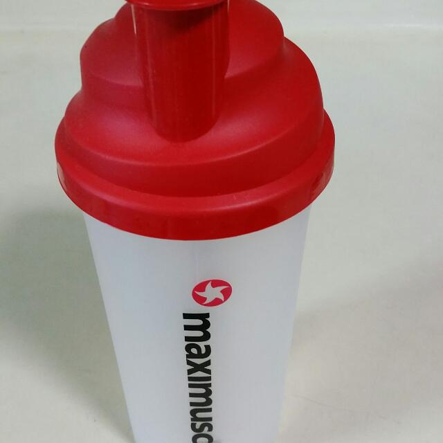 MaxiMuscle Shaker, Health & Nutrition, Health Supplements, Sports