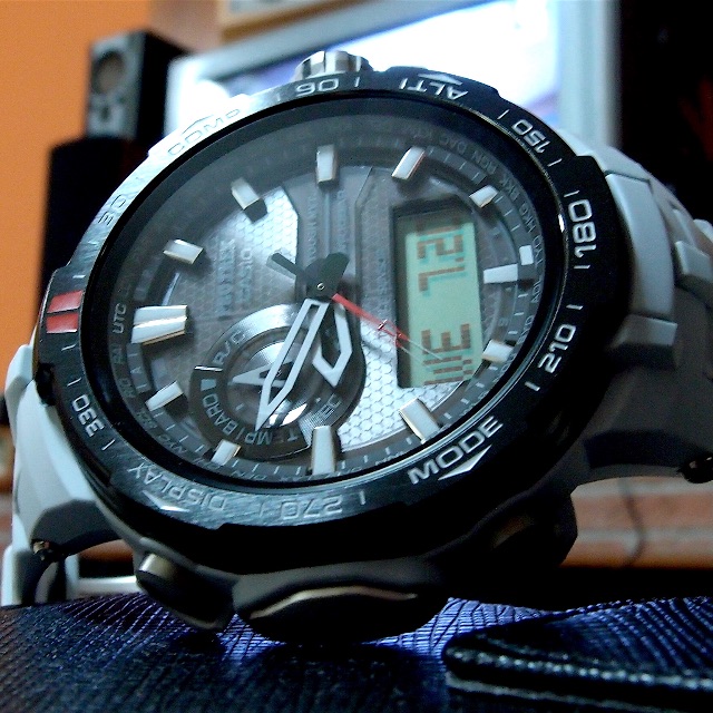 Casio shop protrek camouflage