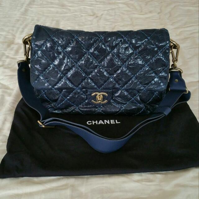 Chanel Black Quilted Glazed Cavier Leather Coco Pleats Messenger Bag Chanel