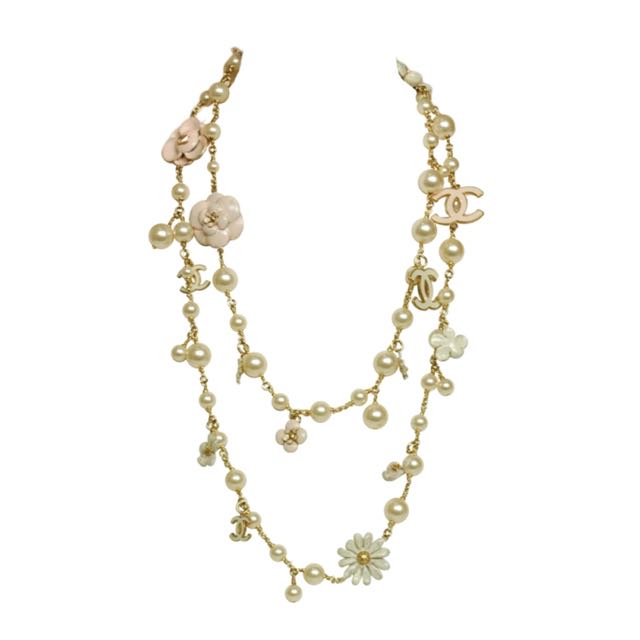 CHANEL Pearl Crystal Camellia CC Necklace Gold 69278