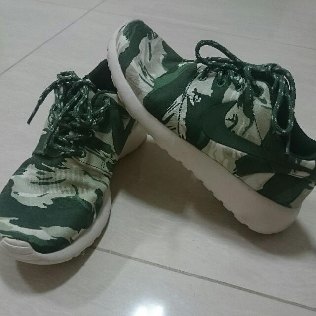 nike roshe run camouflage