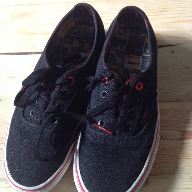 Vans authentic queen hot sale
