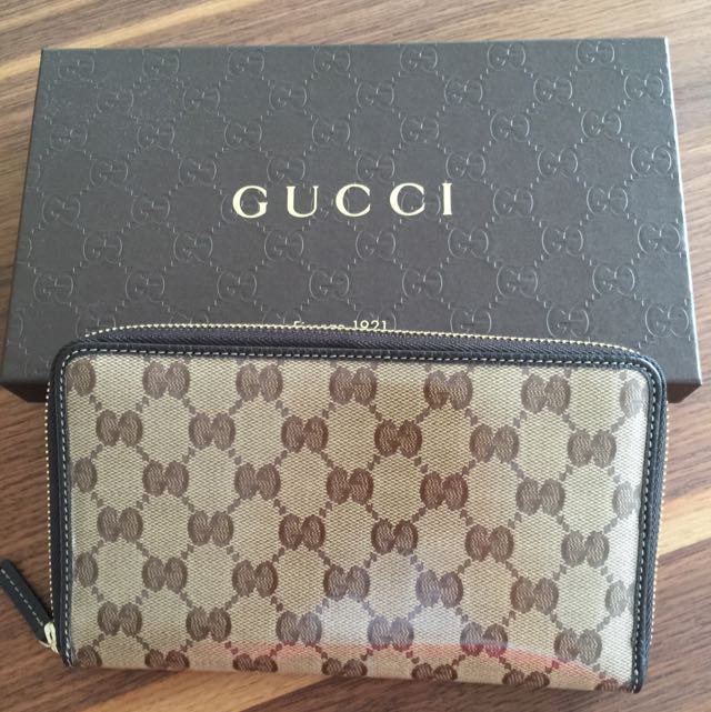 Gucci Zip Around Wallet, Luxury on Carousell