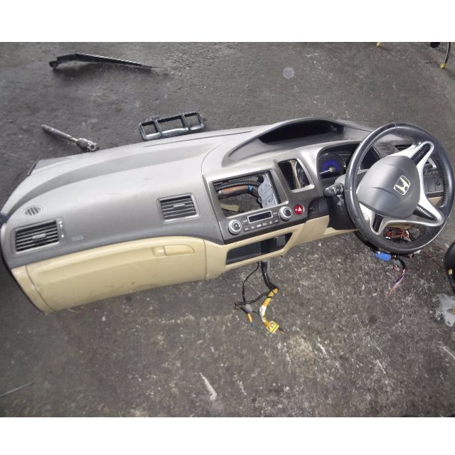 Honda Civic FD Dashboard, Auto Accessories on Carousell