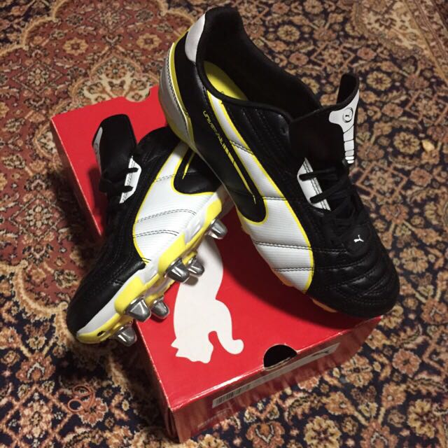 Puma h8 rugby boots top