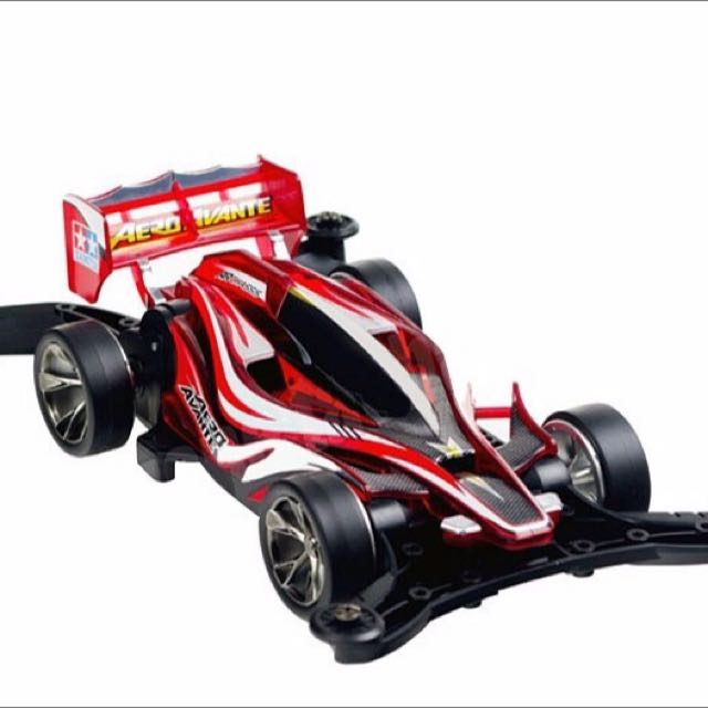 Tamiya #95038 Aero Avante Clear Red 