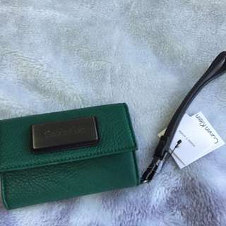 DKNY Cards & iPhone 4 Holder