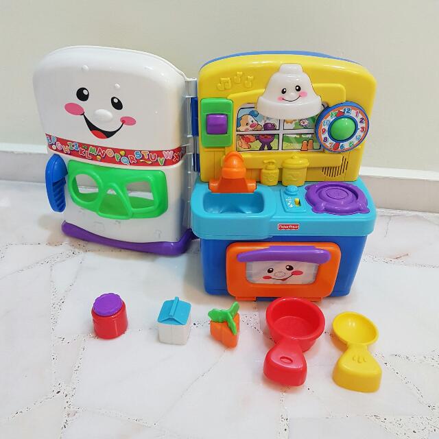 Laugh & learn learning kitchen on sale