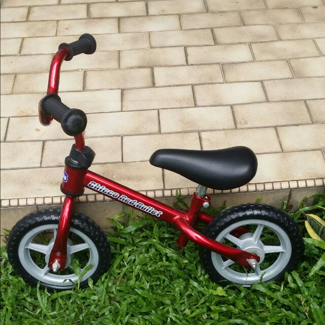 chicco red balance bike