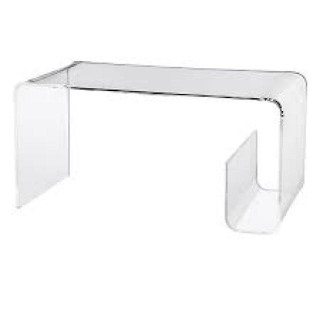 MUJI acrylic coffee table, Furniture on Carousell