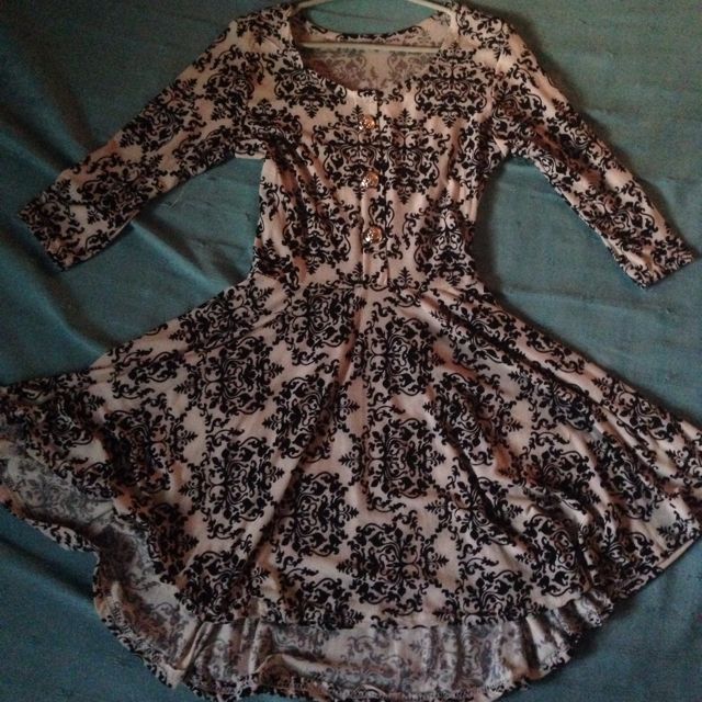 pre love dresses (Category: Dresses) located in Manila. Submitted by rox23 (Listing ID 61236027, Image 3). Description: .