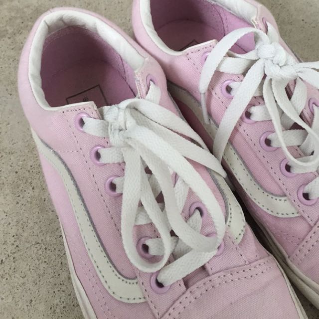 Vans old store skool pink sale