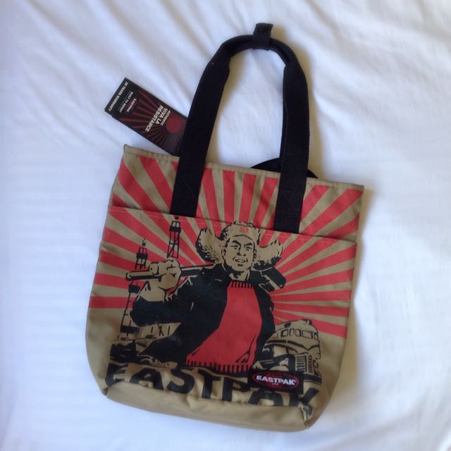 eastpak shopper bag