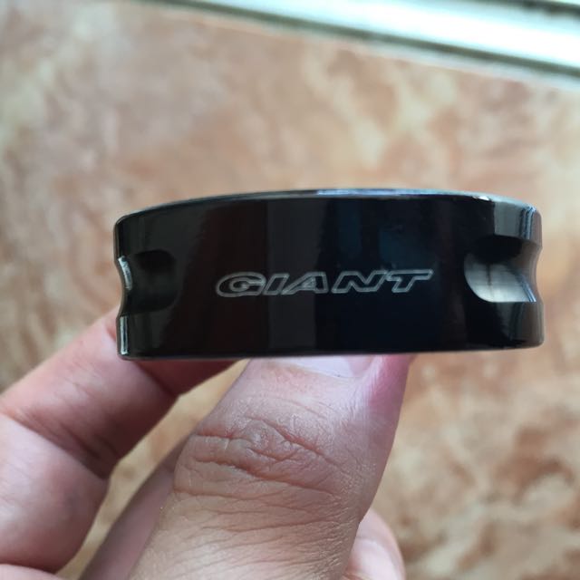 Seat clamp clearance for 30.9 seatpost
