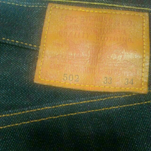 Levi s 502 raw selvedge jeans size 33 for sale. Discontinued 502 series. Men s Fashion Bottoms Jeans on Carousell
