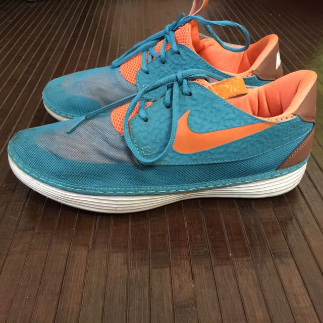 nike solarsoft moccasin prijs