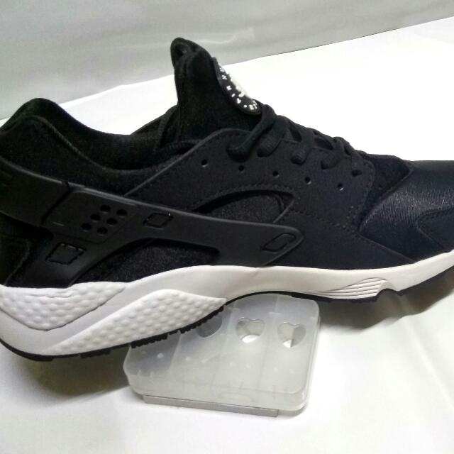 RLP Instock Nike Air Huarache Black White REPLICA Men s Fashion Footwear Sneakers on Carousell
