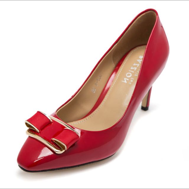 Red outlet glossy heels