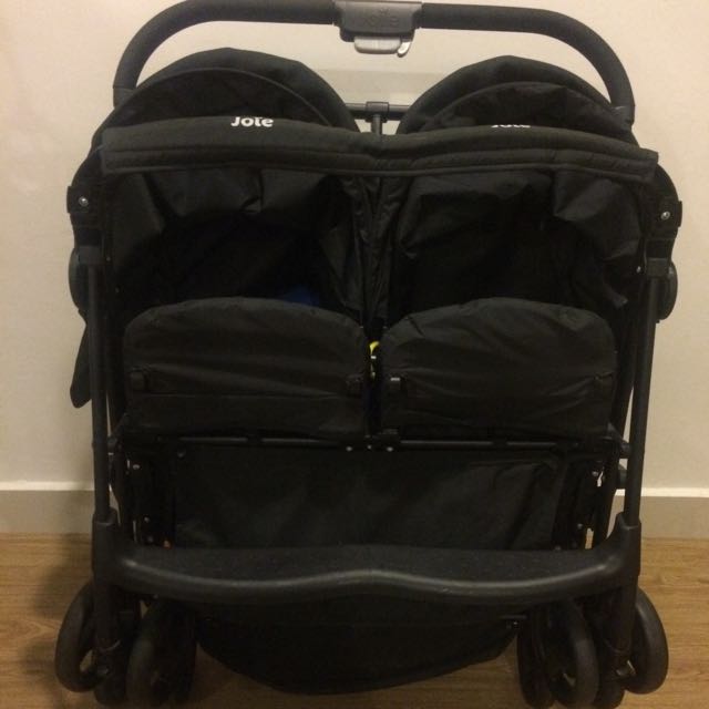 Preloved twin stroller top