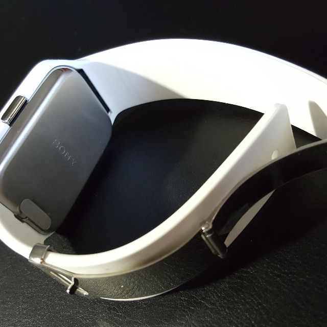 Sony Smartwatch 3 White SWR50 Health Nutrition Health Monitors Weighing Scales on Carousell