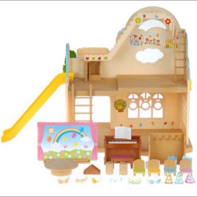 sylvanian families rainbow nursery
