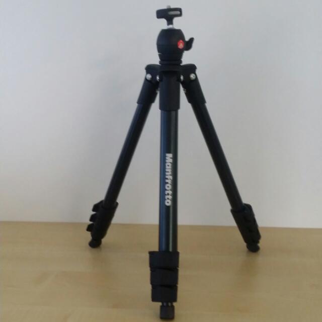 MANFROTTO Compact Light Tripod Stand, Photography, Photography