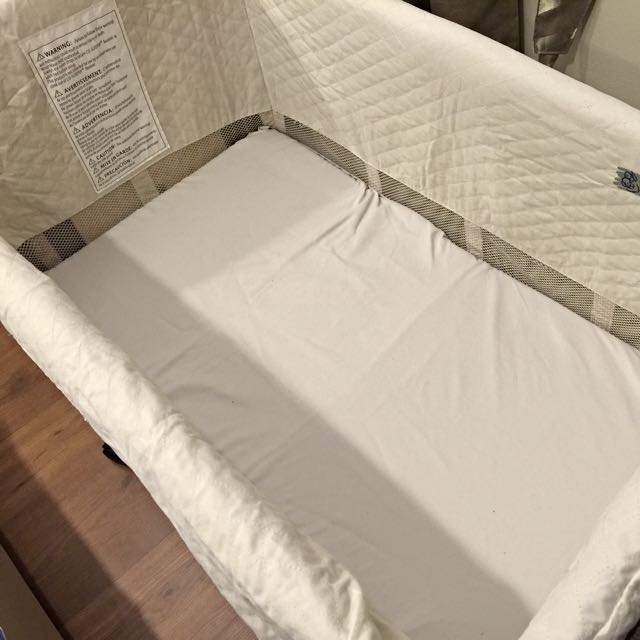 Arm's Reach Co Sleeper Mini Arc Convertible Bedside Babies