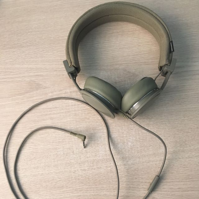 urbanears over ear