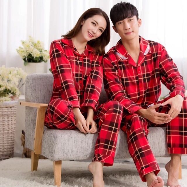 Sleeping wear 2025